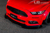 Ford Mustang de la Liberty Walk