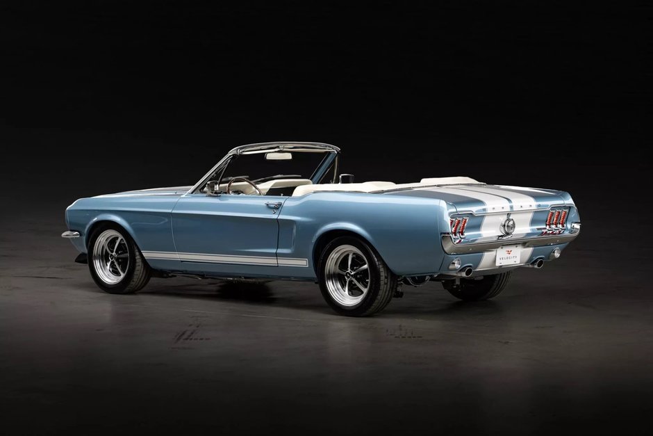 Ford Mustang de la Velocity