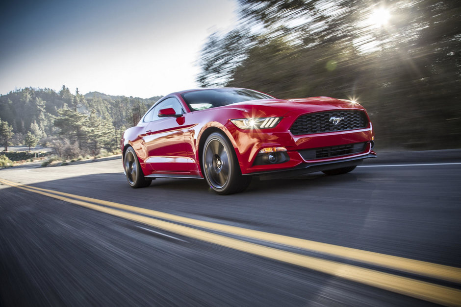 Ford Mustang Ecoboost de 550 CP