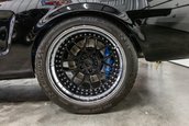 Ford Mustang Fastback cu motor de 7.0 litri