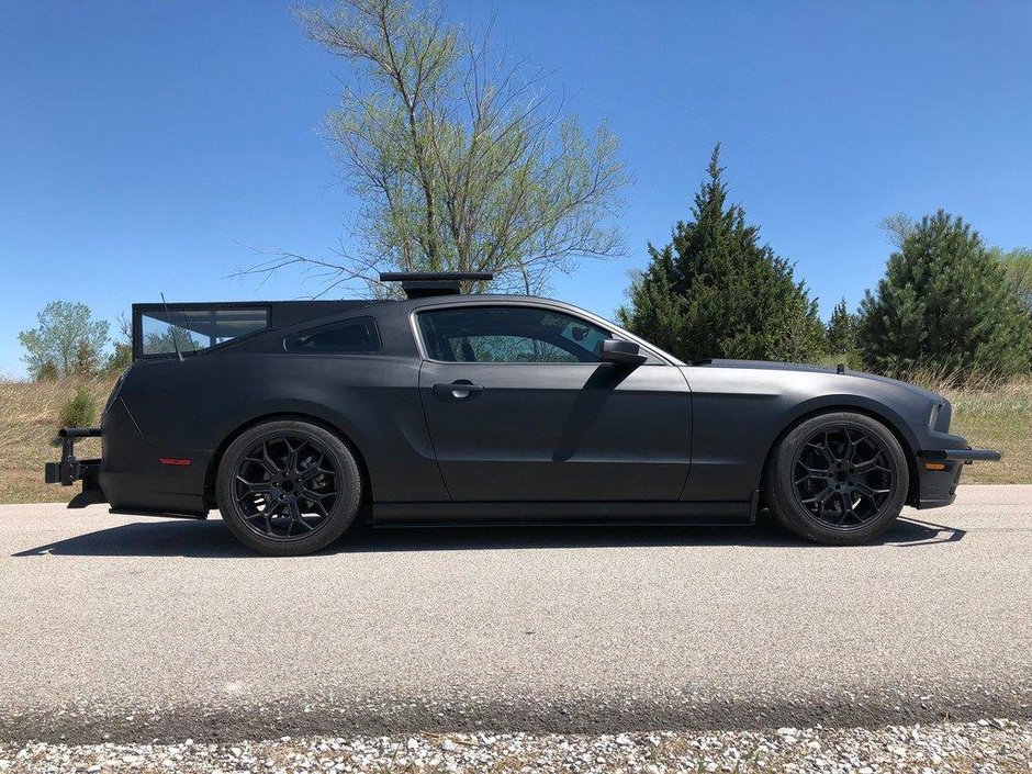 Ford Mustang GT camera car