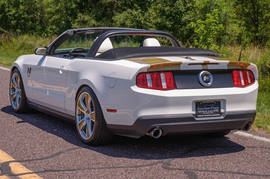 Ford Mustang GT Convertible Hurst Edition de vanzare