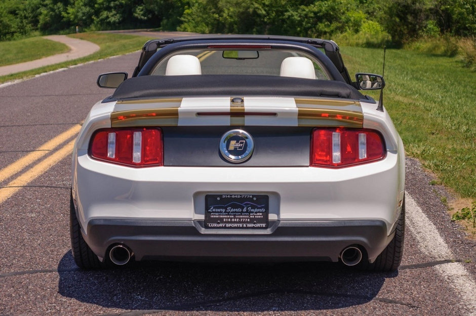 Ford Mustang GT Convertible Hurst Edition de vanzare