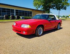 Ford Mustang GT cu 2.100 de kilometri