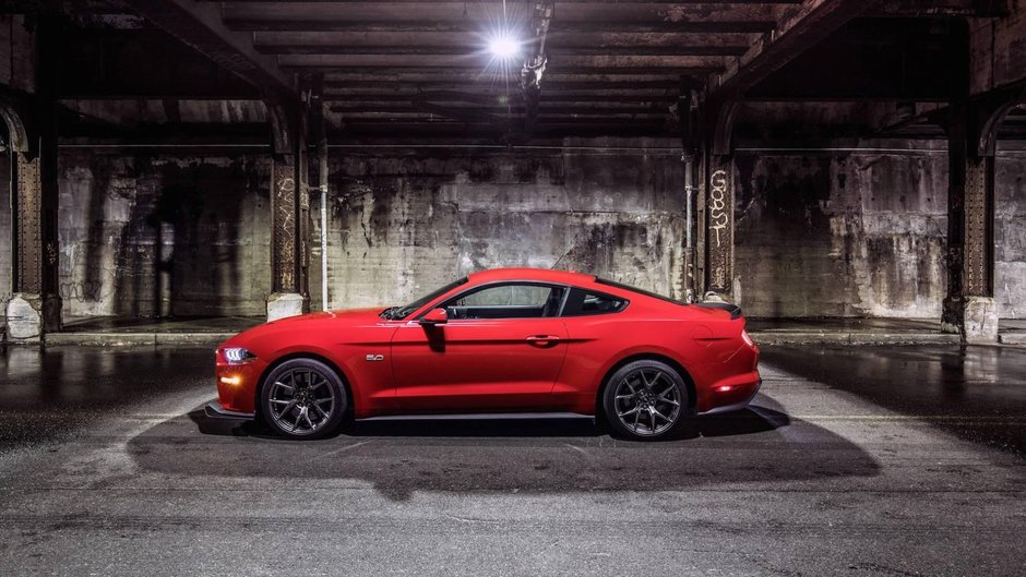 Ford Mustang GT Performance Pack Level 2
