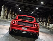 Ford Mustang GT Performance Pack Level 2