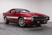 Ford Mustang GT transformat in Shelby GT500