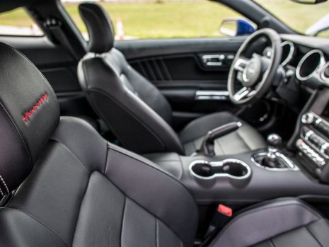 Ford Mustang HPE800 25th Anniversary Edition by Hennessey