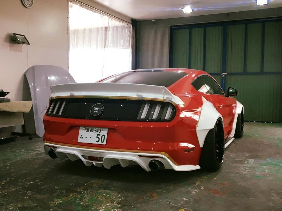 Ford Mustang Liberty Walk