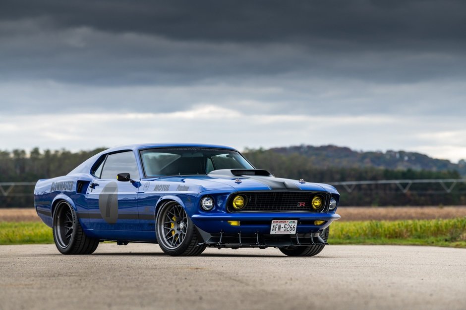 Ford Mustang Mach 1 UNKL