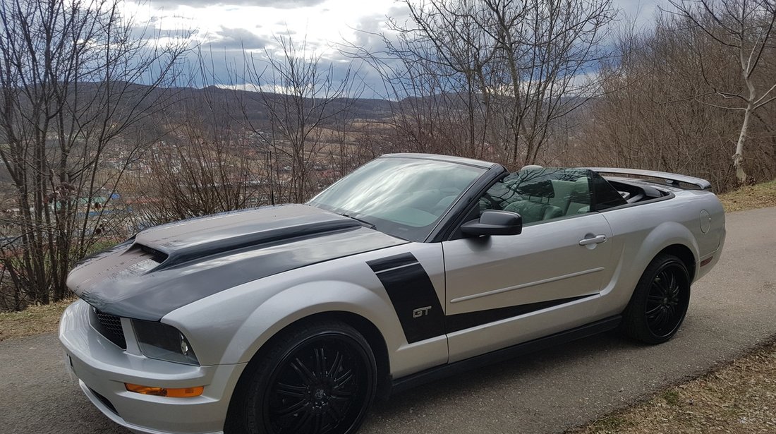 Ford Mustang Pachet GT 2006