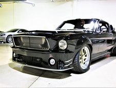 Ford Mustang restomod