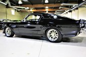 Ford Mustang restomod