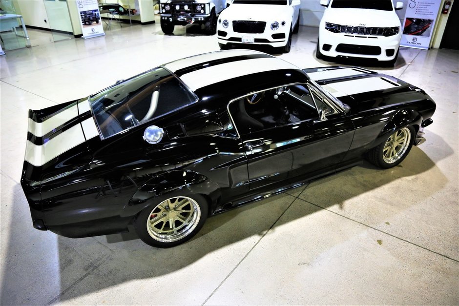 Ford Mustang restomod