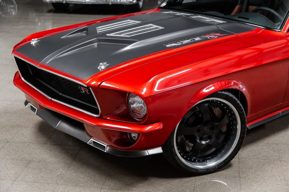 Ford Mustang restomod