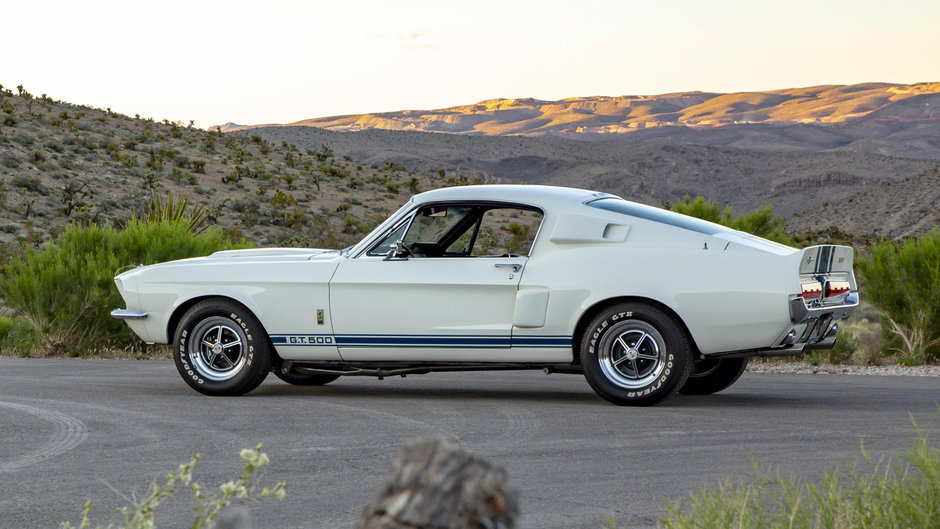 Ford Mustang Shelby GT500 Super Snake din 1967