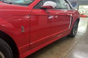 Ford Mustang SVT Cobra Convertible cu 8.8 kilometri la bord
