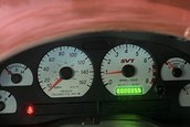 Ford Mustang SVT Cobra Convertible cu 8.8 kilometri la bord