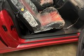 Ford Mustang SVT Cobra Convertible cu 8.8 kilometri la bord