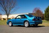 Ford Mustang SVT Cobra cu 50 de kilometri la bord