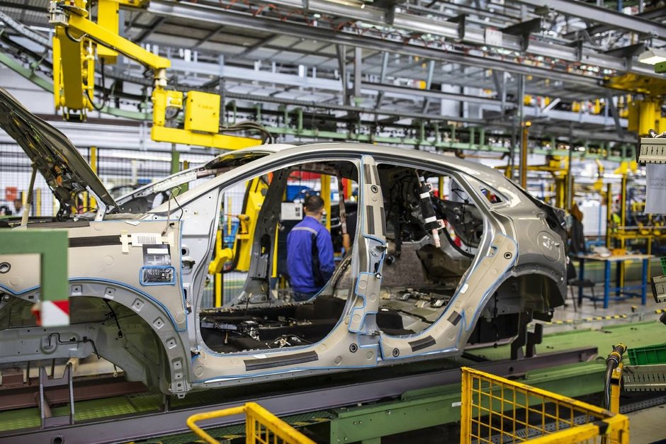 Ford Puma pe linia de productie