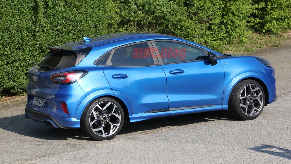 Ford Puma ST complet necamuflat