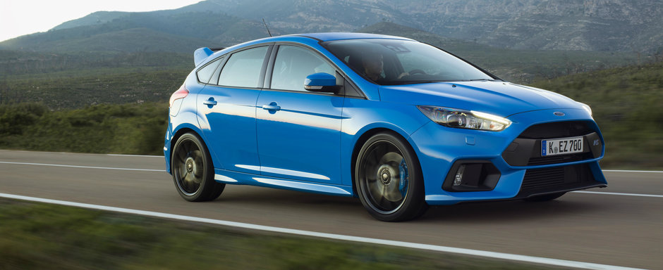 Ford recunoaste ca a dat chix cu motorul lui Focus RS: "Stim ca scoate fum alb pe evacuare!"