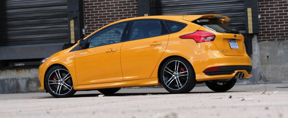 Ford se ofera sa-ti modifice Focus-ul ST pentru a nu pierde garantia masinii Ford se ofera sa-ti modifice Focus-ul ST pentru a nu pierde garantia masinii