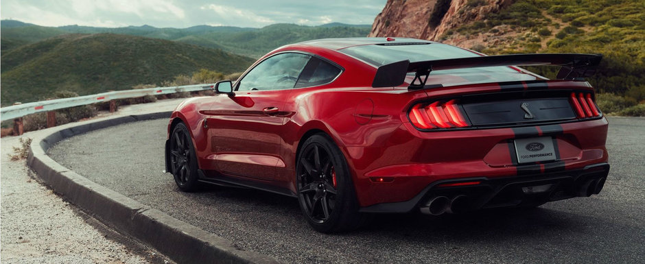 Ford socheaza cu pretul noului Shelby GT500. N-o sa-ti vina sa crezi cat de putin costa masina de 760 CP