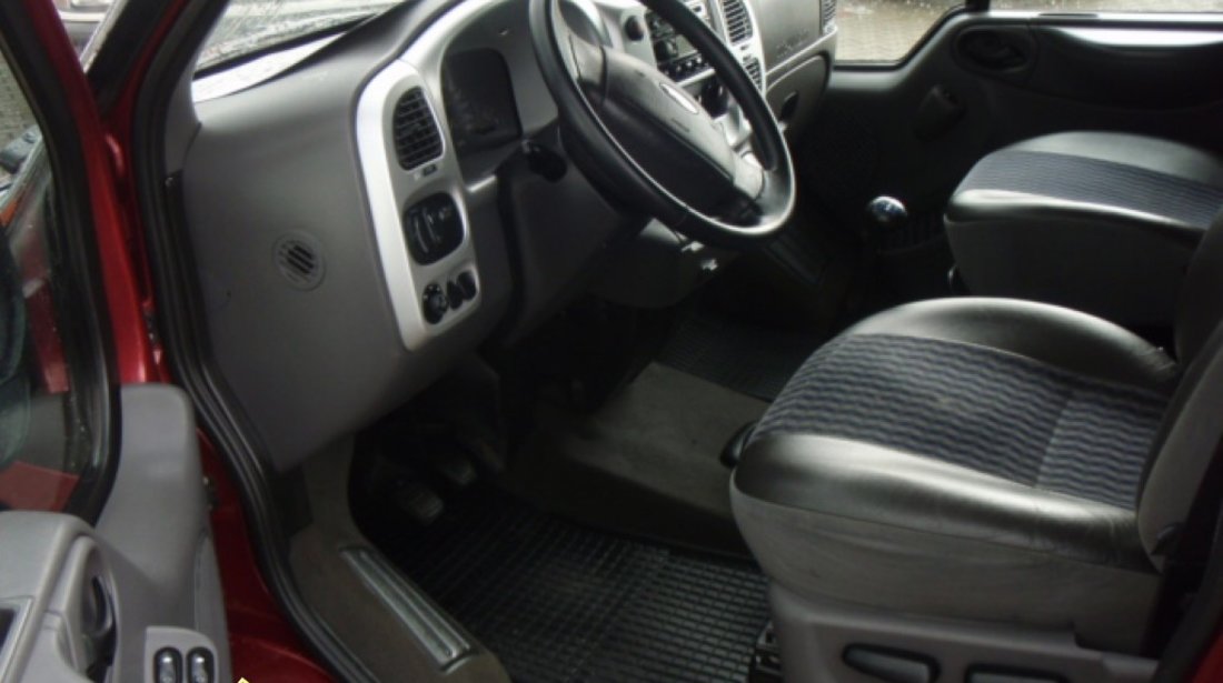 Ford Transit 2 0TDCI Mixta Autoutilitara Duba Furgon