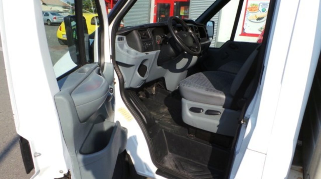 FORD Transit 2.4TD Clima Camioneta Autoutilitara Koffer