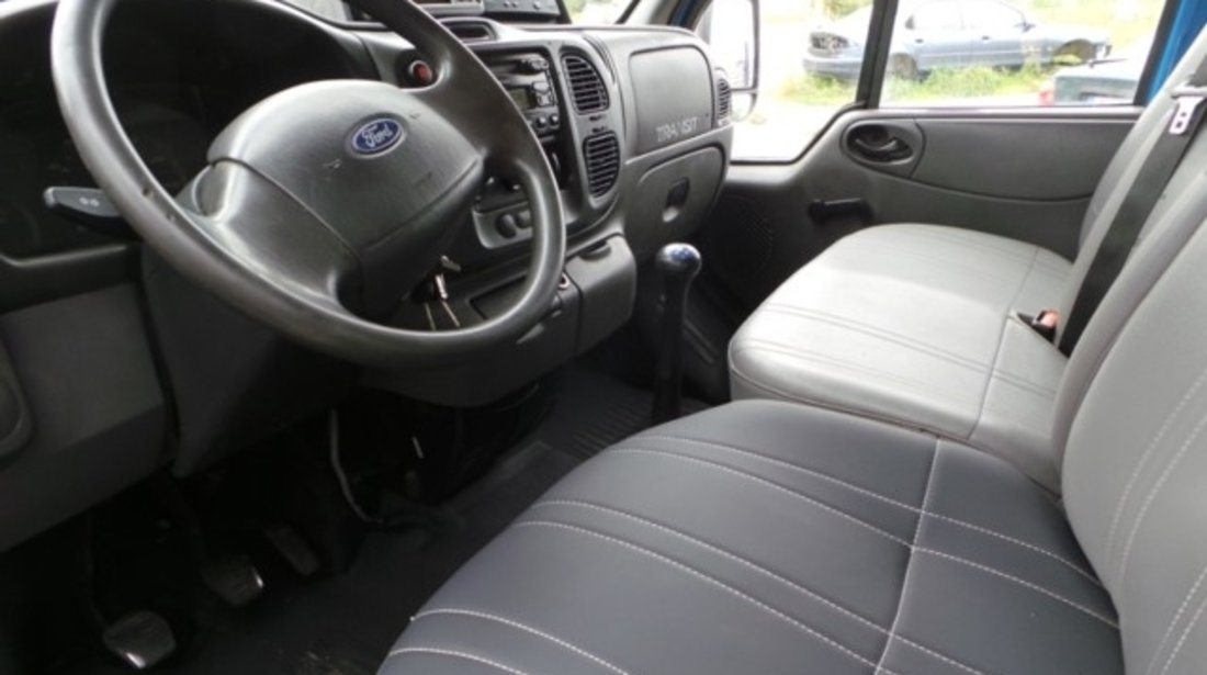 FORD Transit 2.4TD Koffer Autoutilitara Camioneta cu suprastructura inchisa