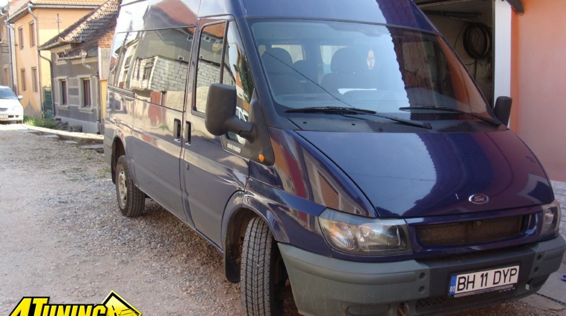 Ford Transit 8 1 locuri