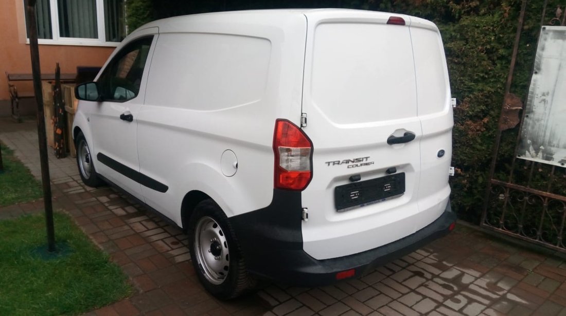 Ford Transit Courier