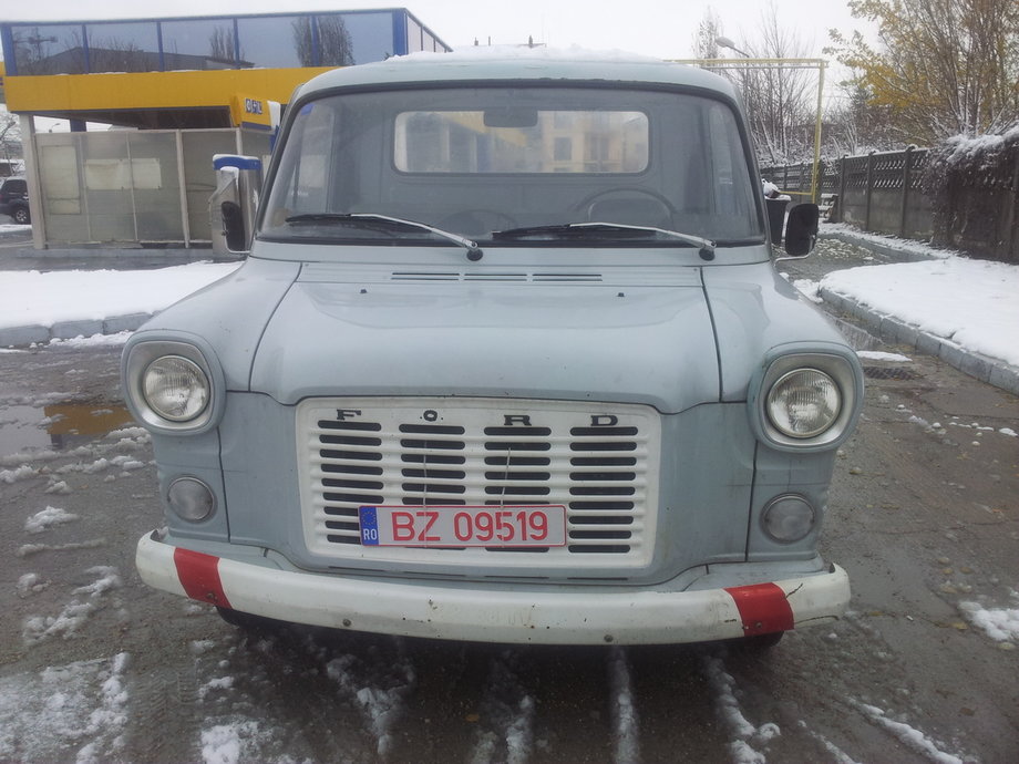 Ford Transit tipper truck