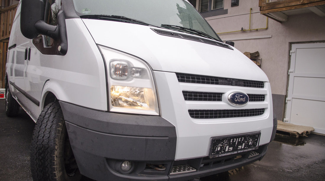 Ford Transit TREND 2.2 140cp lung/inalt