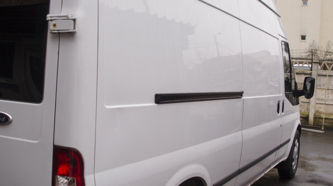 Ford Transit TREND 2.2 140cp lung/inalt