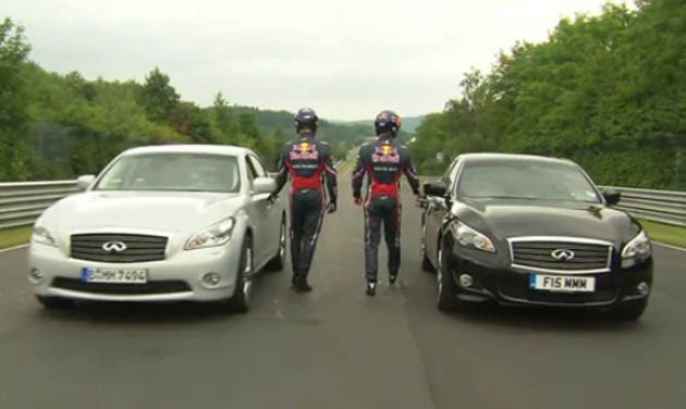 Formula 1 cu masini de familie: Vettel si Webber se alearga cu doua masini Infiniti M pe Nurburgring Formula 1 cu masini de familie: Vettel si Webber se alearga cu doua masini Infiniti M pe Nurburgring