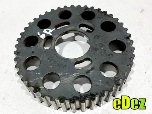 Fulie ax cu came Volkswagen Golf 6 (2008-2013) 1.6 tdi CAYA 03L109111