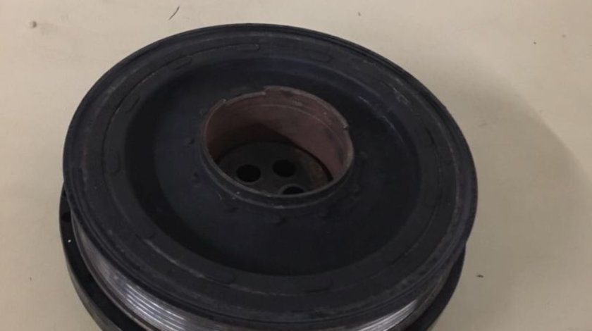 Fulie bmw e90 e87 e81 e60 2.0d originala cod 11237799153 / 11237823191