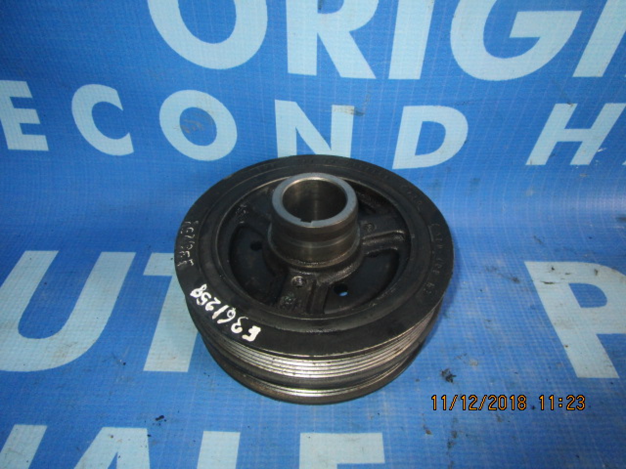 Fulie motor BMW E36 316ti; 1708616