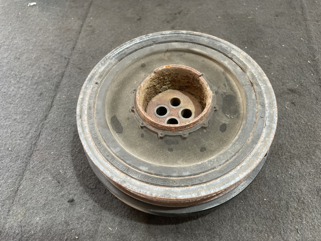 Fulie motor BMW F30 sedan 2013 (851207203)