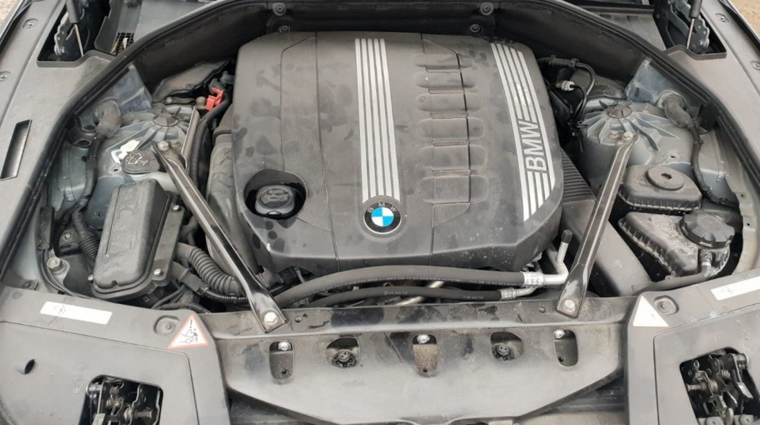Fulie motor vibrochen BMW F07 2010 GT grand turismo 530D 3.0 d