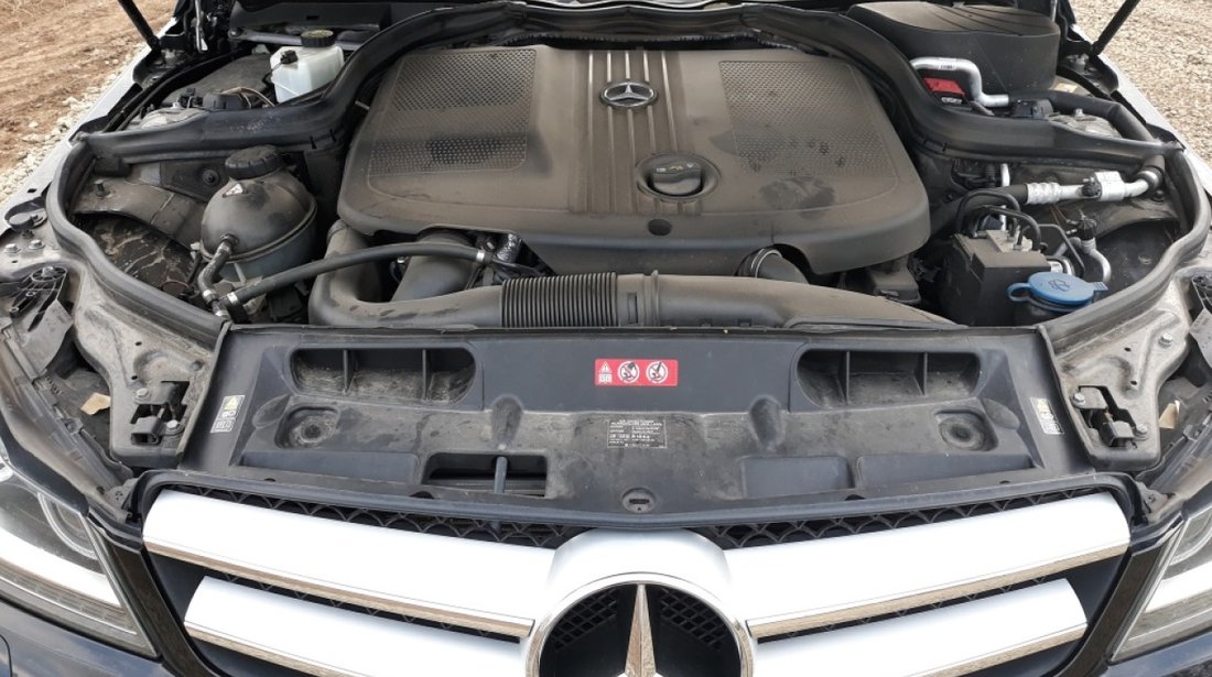 Fulie motor vibrochen Mercedes C-CLASS W204 2013 coupe 2.2