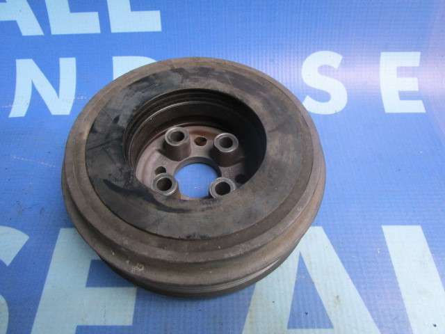 Fulie motor VW Golf 4 1.9tdi ; 038105243