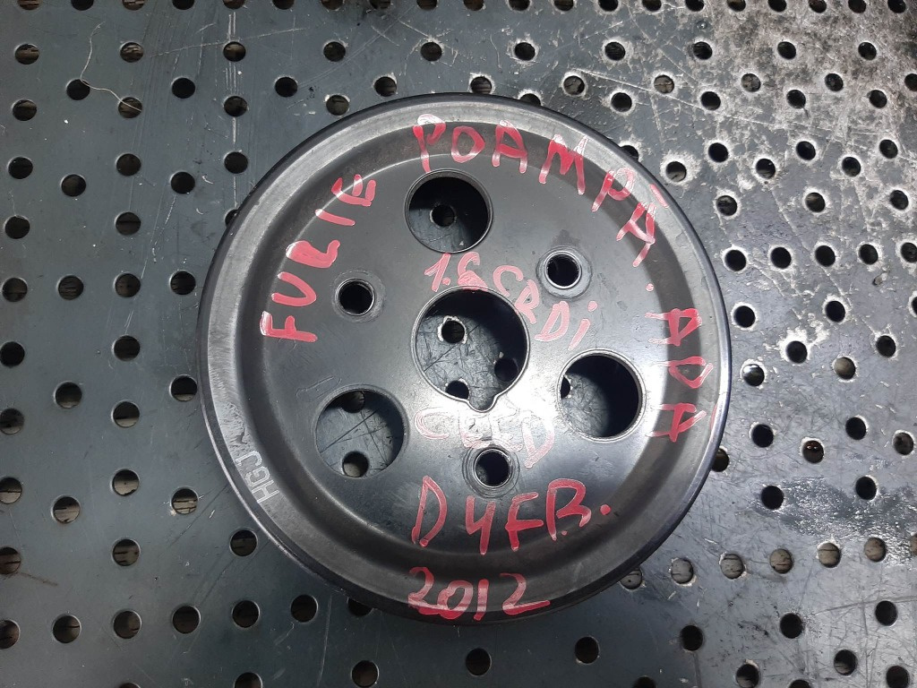 Fulie pompa apa 1.6 crdi d4fb kia ceed 2 jd