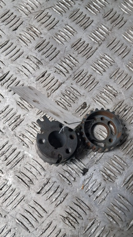 Fulie pompa injectie VW Passat B7 2.0 TDI CFF cod 03L130111D / 03L130238A