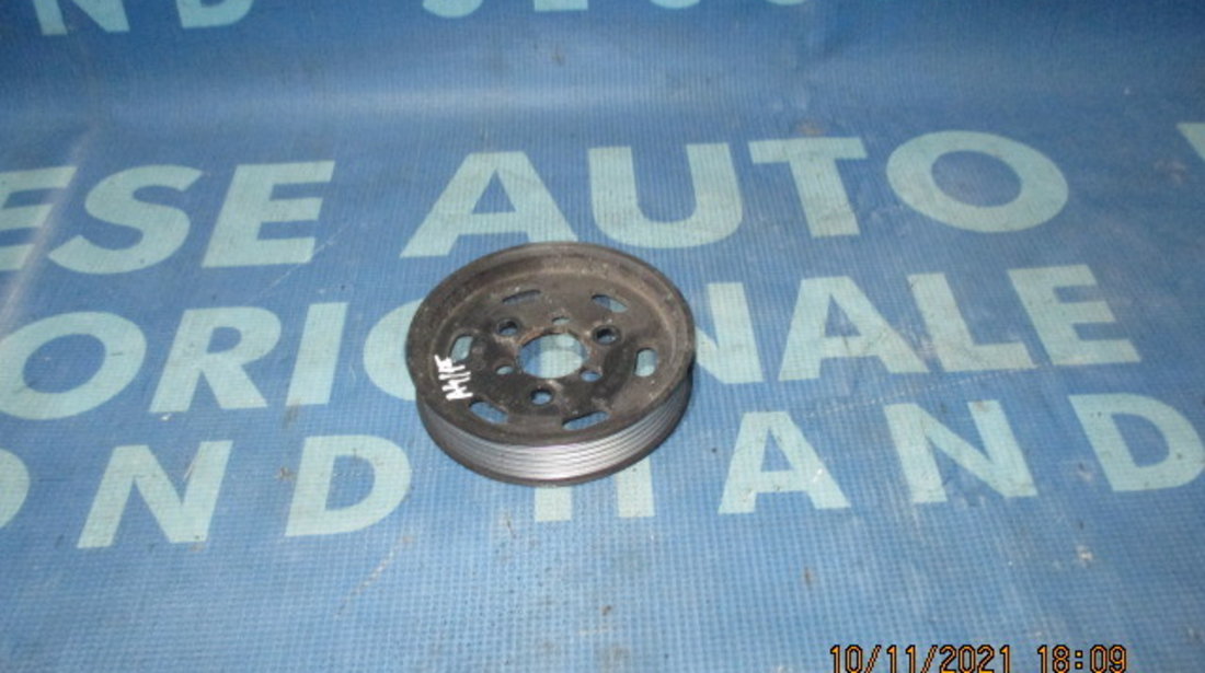 Fulie pompa servo-directie Audi A4 2.0tdi; 038145255B