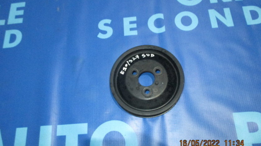 Fulie pompa servo-directie BMW E90 320i; 7500335