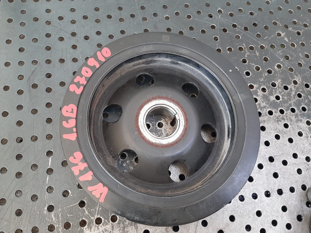 Fulie vibrochen 1.6 b 270910 mercedes cla x117 a-class w176 b-class w246 a2700300103